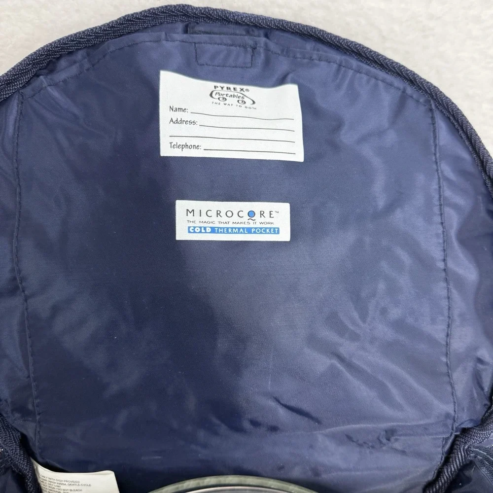 Pyrex portables blue